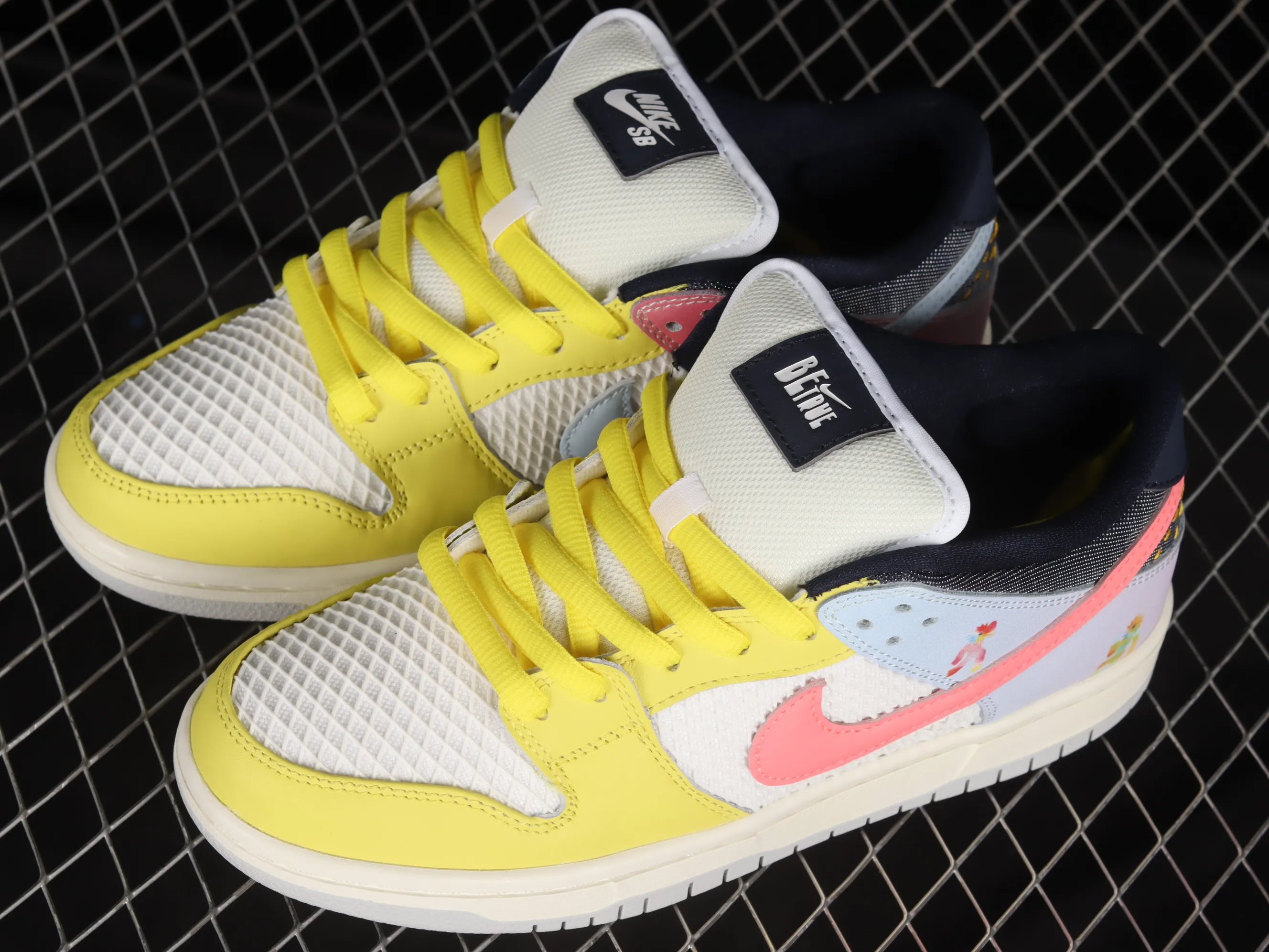 All categories Nk SB Dunk series Nk SB Dunk Low low-top sneakers F version Nk SB Dunk Low "Be True" Macaron color SB low-top sports and leisure sneakers DX5933-900